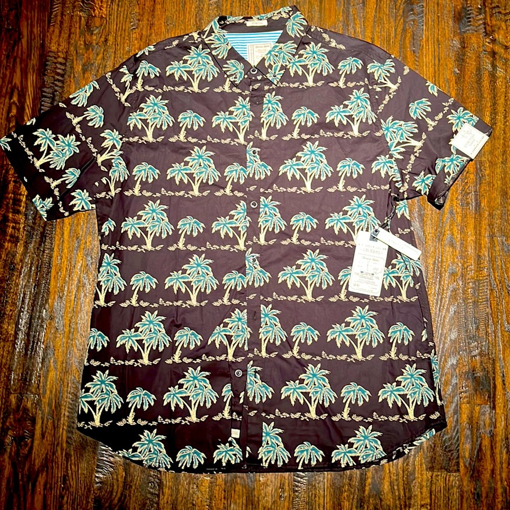 New w/ Tags Alexander Julian button up - XL